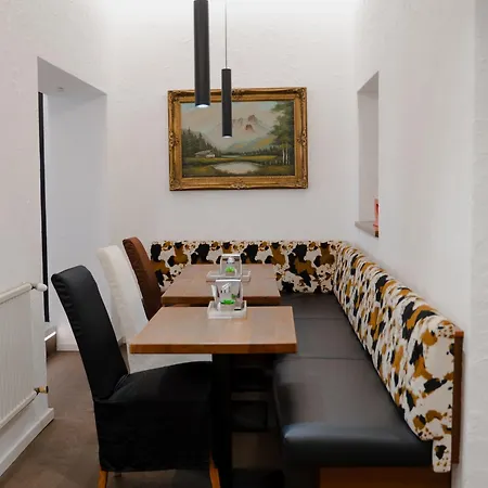 Binders Budget City-mountain Hotel Innsbruck