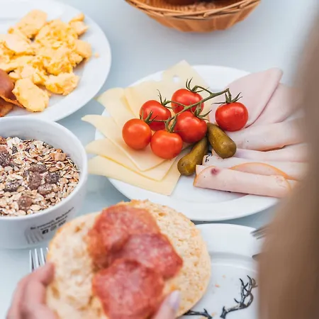 Binders Budget City-mountain Innsbruck