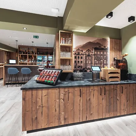 Binders Budget City-mountain 4*