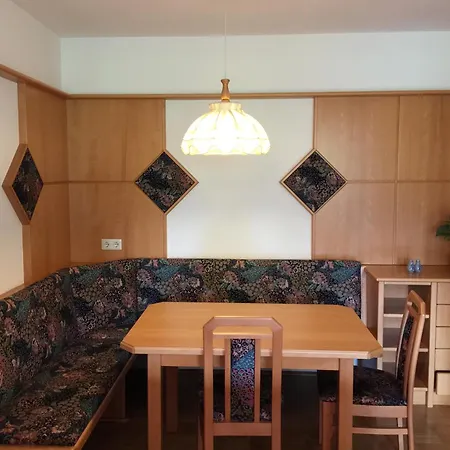 Binders Budget City-mountain אינסברוק
