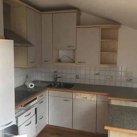 Otel Binders Budget City-mountain 3*
