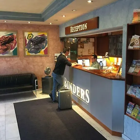 Binders Budget City-mountain