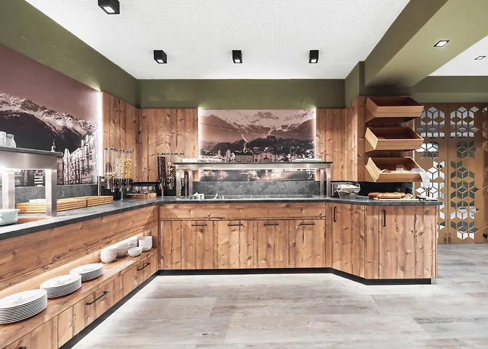 Binders Budget City-mountain 4* אינסברוק