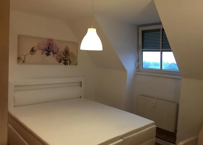 מלון Binders Budget City-mountain